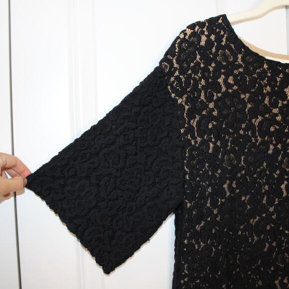 CHLOE Black Lace Flutter Sleeve Mini Shift Dress | EU 34 - US 2 - Picture 8 of 10